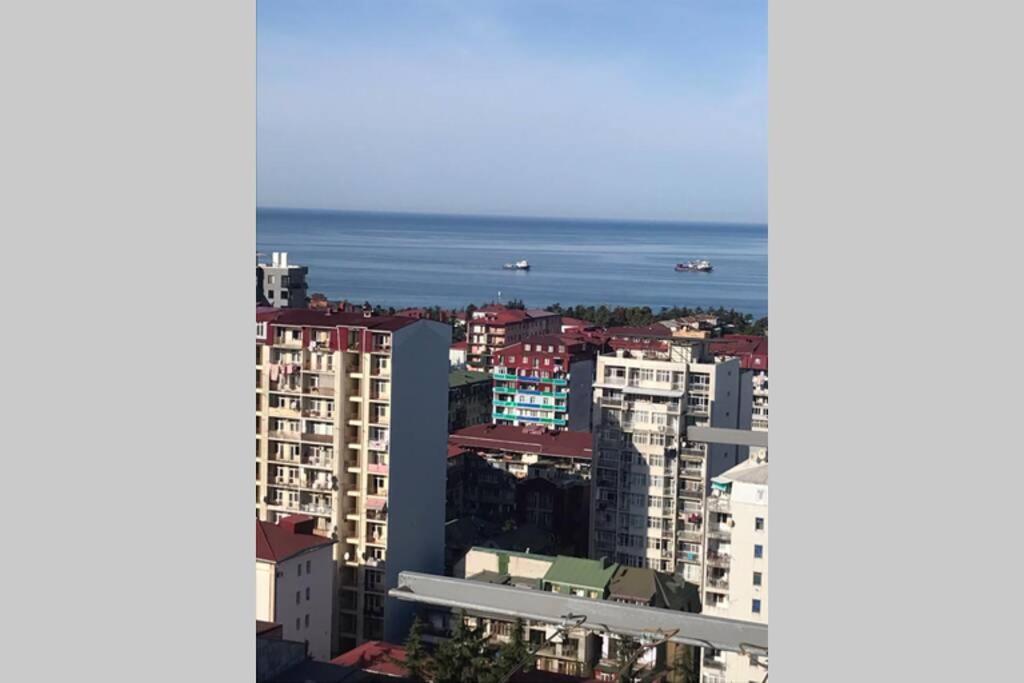 Თათულის Ბუდე -Tatuli Nest Batumi Exterior foto